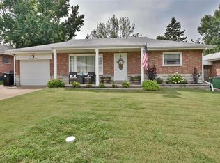 8313 Vasel Dr, Saint Louis, MO