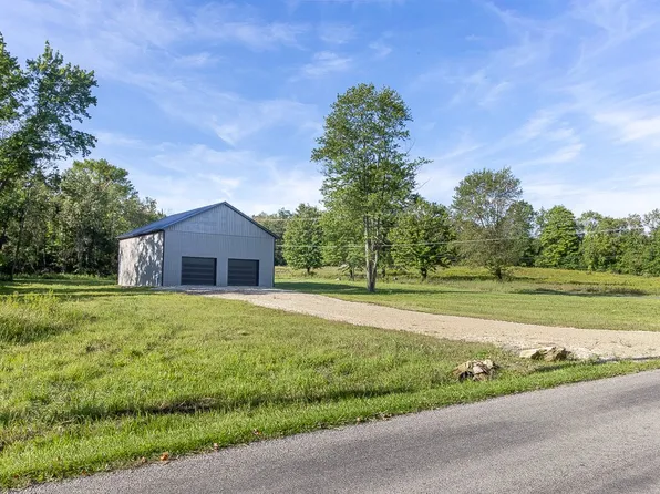 436 Hartwick Rd, Mercer, PA 16137