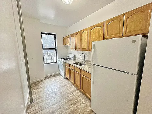 2852 Valentine Ave #4B Photo 1
