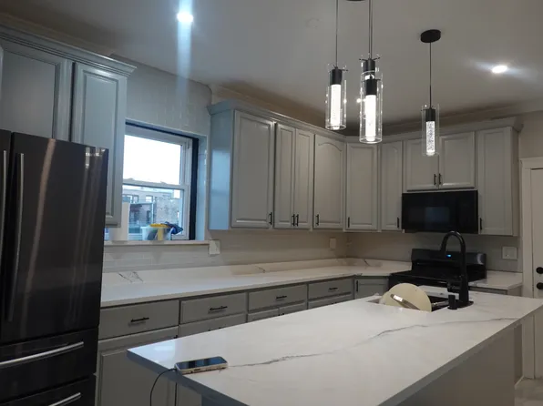 1622 N Mason Ave #2, Chicago, IL 60639