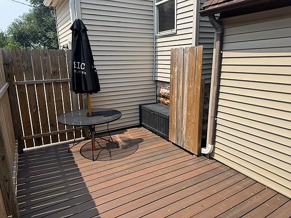3rd image of 1819 N Arlington Pl #1819A
