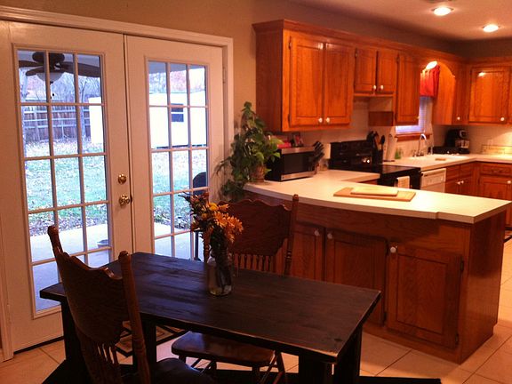 Kitchen Dining Combo