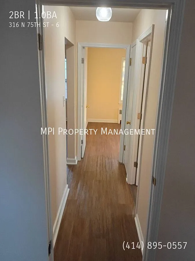 316 N. 75th Street Apt. #6, Milwaukee - 2 Bedroom Upper Apt. — Photo 4