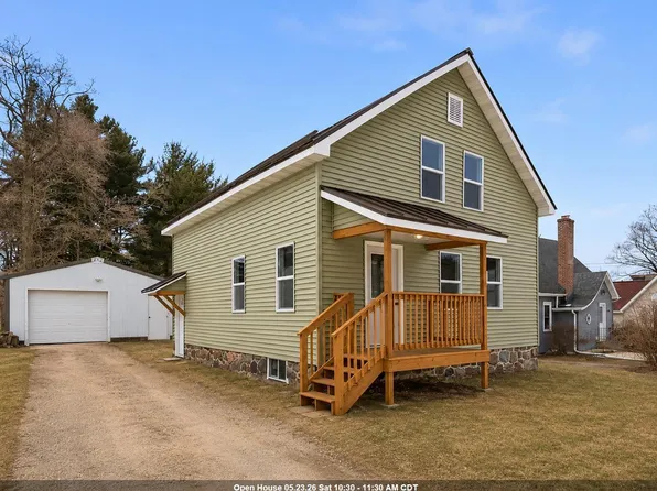 115 W 4th St, Manawa, WI 54949