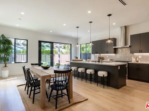 7327 Whitaker Ave, Van Nuys, CA 91406