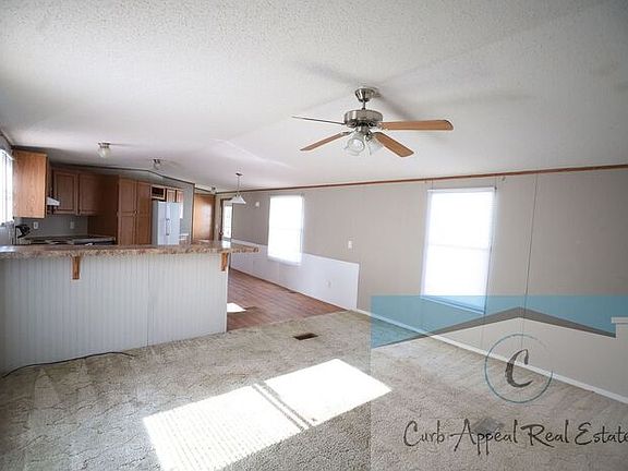 3rd image of 2620 Crawford Dr Lot 12