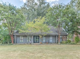 5701 Ashley Sq S, Memphis, TN 38120
