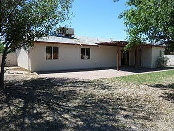 2nd image of 4026 E Pueblo Ave