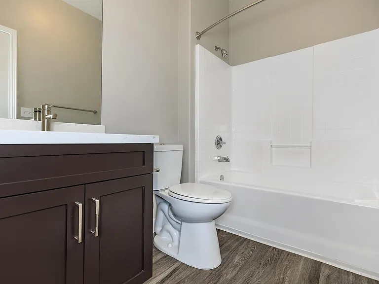 Bellecour Way Apartment Homes — Photo 52