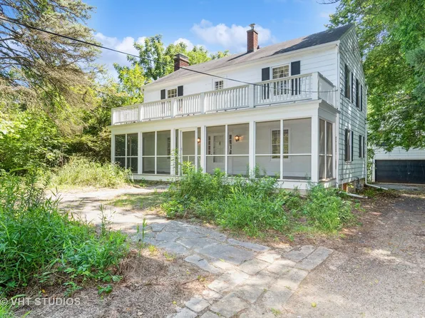 29W011 Batavia Rd, Warrenville, IL 60555