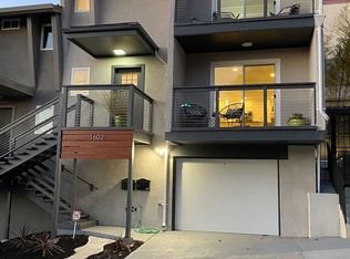1602 E 19th St, Oakland, CA 94606
