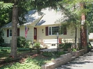 59 Lake Rd, Basking Ridge, NJ 07920