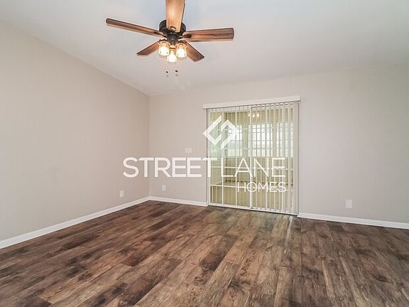 4th image of 407 Pine Dr
