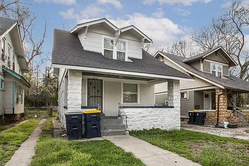 3817 S Benton Ave Photo 1