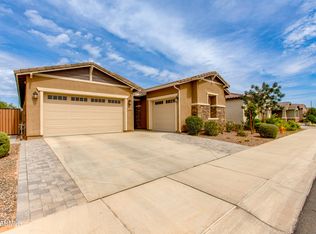 212 E Capricorn Way, Chandler, AZ 85249