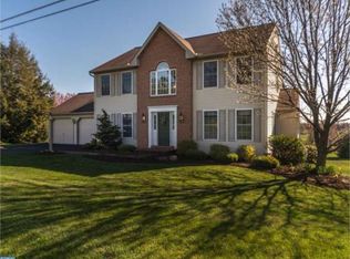 647 Hopkins Mill Rd, Quarryville, PA 17566