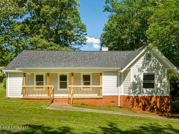 40 Windgate Dr, Hattiesburg, MS 39402