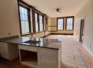 207 Pleasant St, Great Barrington, MA 01230