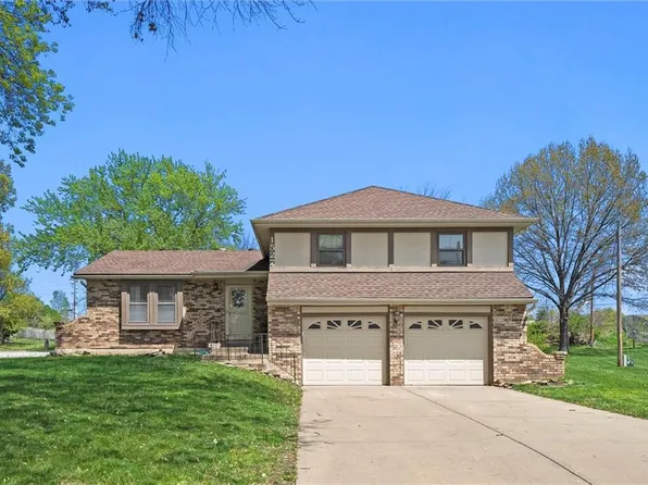 1527 N 85th Ter, Kansas City, KS 66112