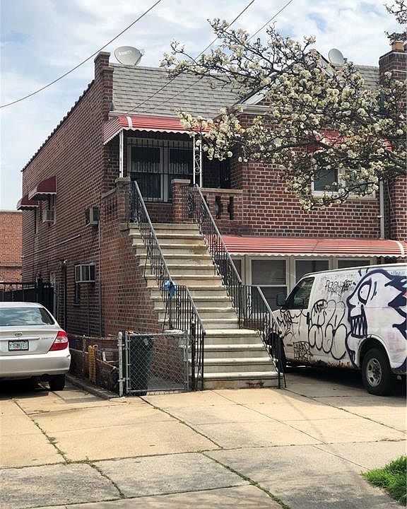 2nd image of 1225 E 85th St