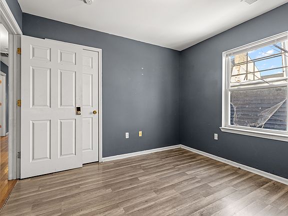 4th image of 457 Irvine Turner Blvd Floor 2