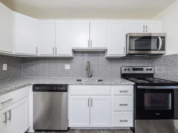 Westpointe Apartment Homes