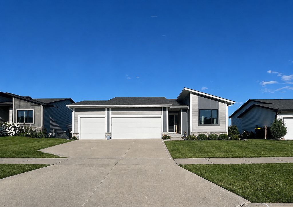 1812 Roebling Rd - Property Image