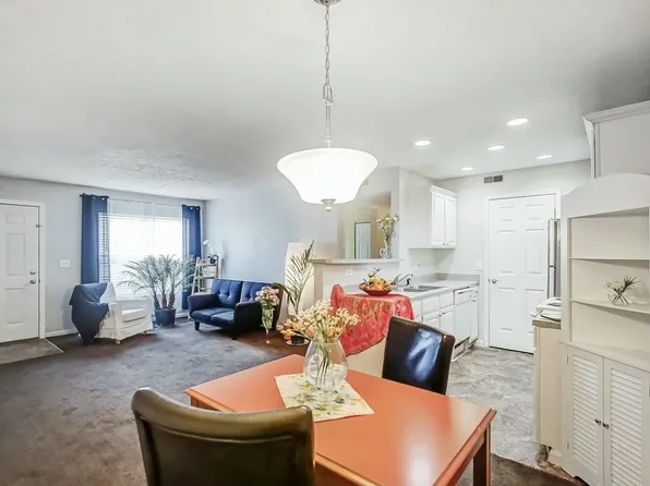 5486 Garden Rdg, Columbus, OH 43228