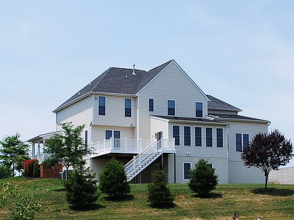 Exterior Rear