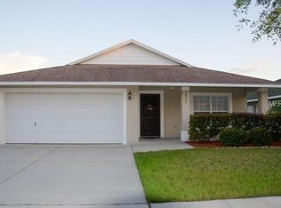 2115 Unity Village Dr, Ruskin, FL 33570