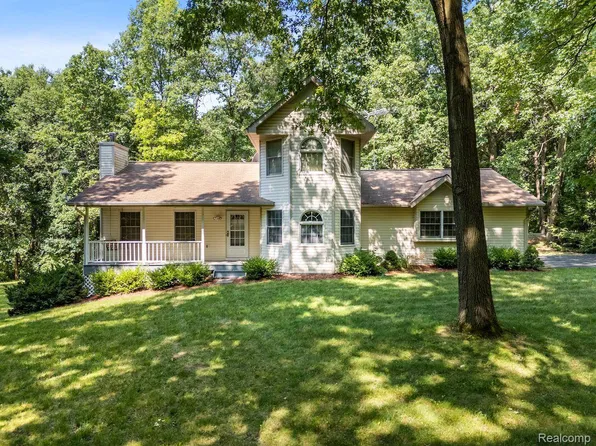 11105 Bohm Rd, Byron, MI 48418