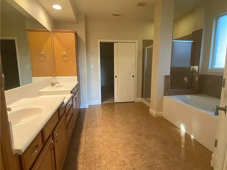 1813 Val Verde — Photo 21