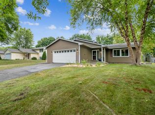 9194 Shenandoah Ln N, Maple Grove, MN 55369