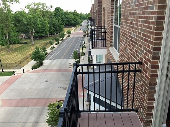 2nd image of 1145 Napoleon St APT 407