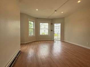 209 Central Ave APT 2, Pawtucket, RI 02860