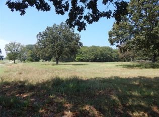 10 Lakeside Estates Dr, Bagwell, TX 75412