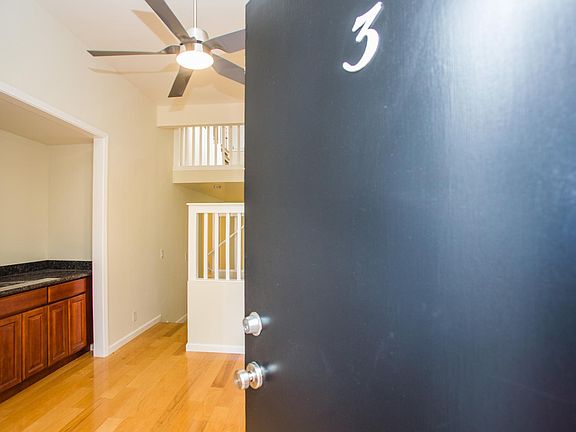 3rd image of 1301 S B St #3