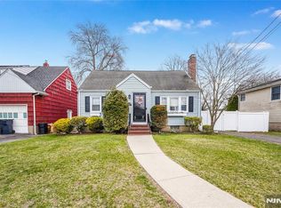 183 Ames Ave, Bergenfield, NJ