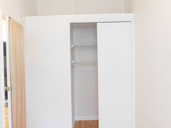 4th image of 143 E 35th St #3FF