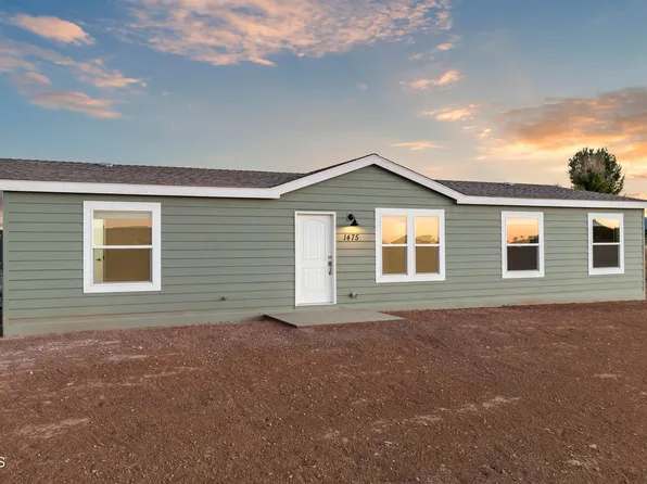 1475 W Kings Ct, Paulden, AZ 86334