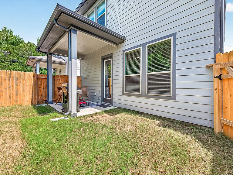 4004 Baja Ln — Photo 33