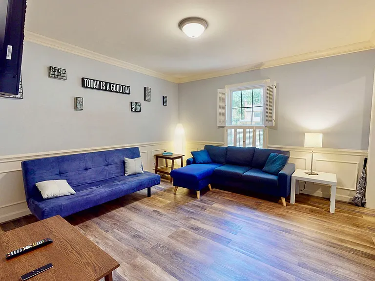 5917 Grosner Pl — Photo 9