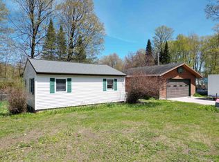 9640 W Dusty Ln, Manistique, MI 49854