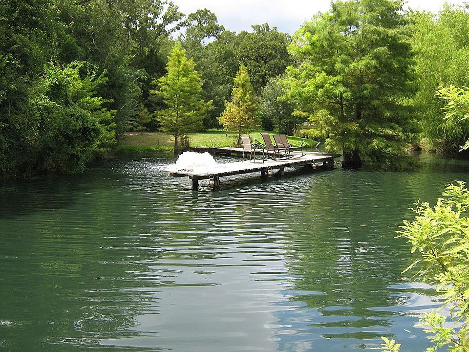 2nd image of 10594 Woodview Dr