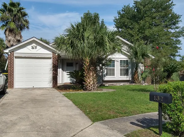 137 Marsh Edge Ln, Savannah, GA 31419