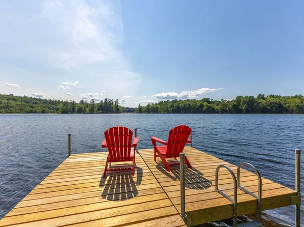 59 East Point Way, Norway, ME 04268