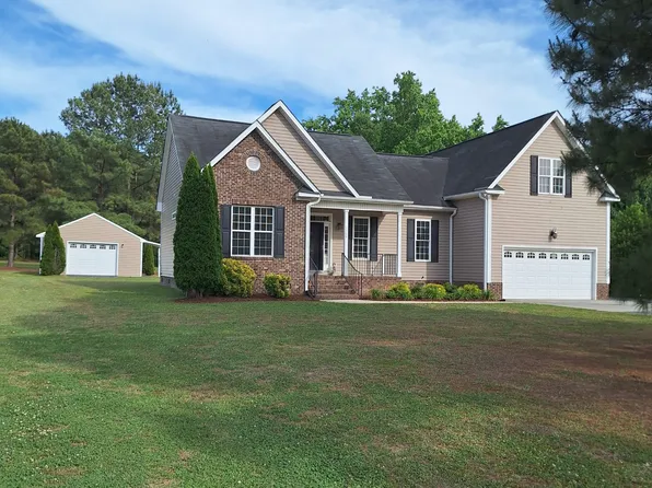 1108 Sandrock Ln, Wendell, NC 27591