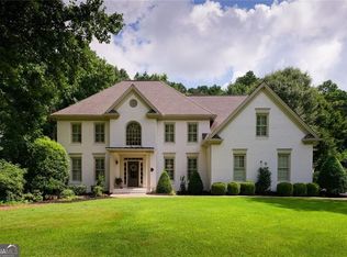 1670 Highgrove Club Dr, Milton, GA 30004