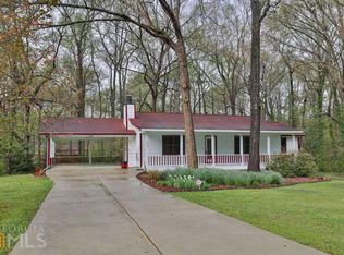 607 Chris Cir, Lawrenceville, GA 30044