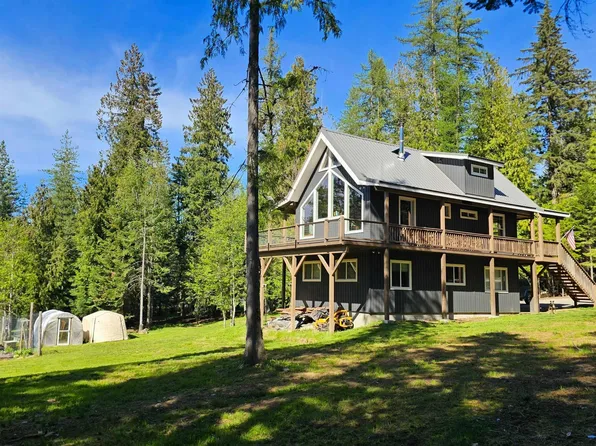 289 Providence Lake Loop, Sagle, ID 83860